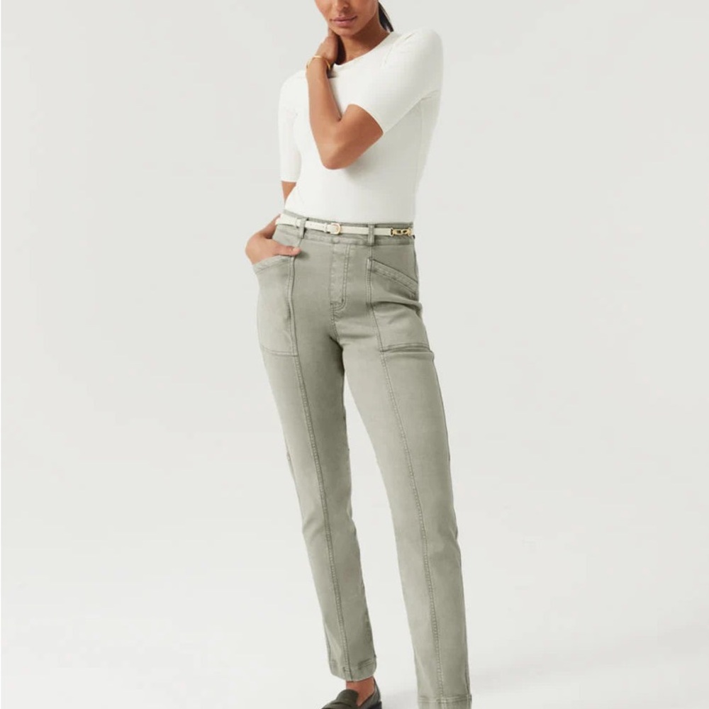 SPANX Women's Light Green Straight Leg Jeans